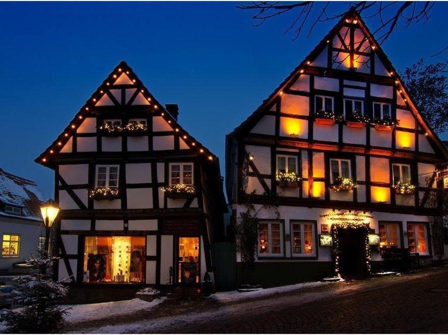 Hotelbetriebe Gueldenhaupt Gmbh Арнсберг Экстерьер фото